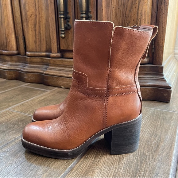 NWOT Franco Sarto Hard Finished Leather Boots 2in heels, side zip, brown - Picture 14 of 14